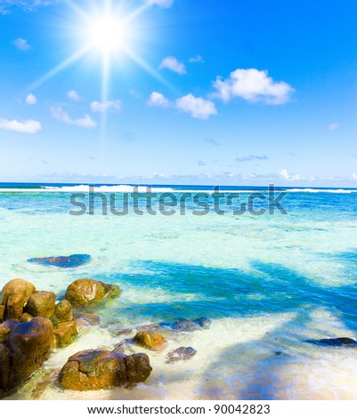 Hot Resort Sunshine Surf