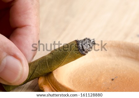 Tobacco leaves were dried, cut into small strips called line tobacco