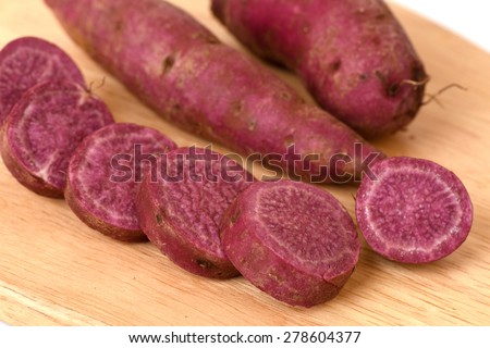 Sweet Potato (fresh), fruits and vegetables contain Anthocyanin, has the effect of anti-oxidants., Helping to slow down the degeneration of cells, reduces the risk of heart disease and stroke.