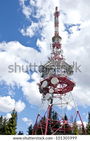 A microwave antenna tower used for telecommunications links.