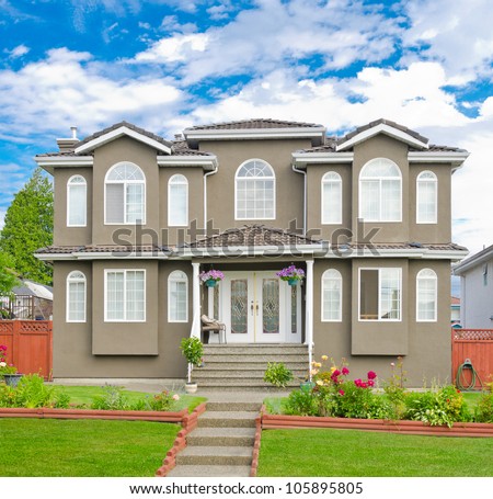 Traditional ( standard ) now days middle class home in the suburbs of Vancouver. Canada.