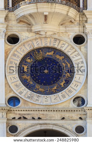 Venice tower clock   Astronomical Clock Tower. St. Mark\'s Square (Piazza San Marko), Venice, Italy.