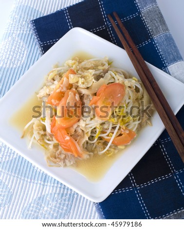 Bean sprouts - vegetarian food. Cooked organic bean sprouts with tomatoes & mushroom.