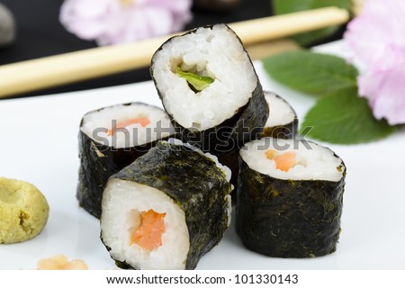 Small Sushi