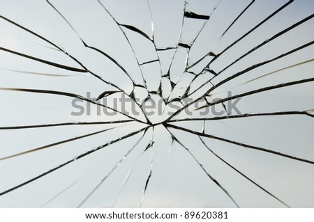 the crack laminated safety glass