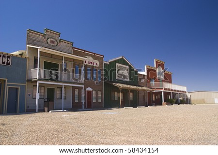 Old vintage houses in the Arizona desert