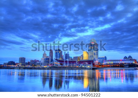 CINCINNATI – JANUARY 16: Sunrise over the skyline of Cincinnati, Ohio, January 16, 2012. Cincinnati is the third largest city in Ohio with a population of 296,943.