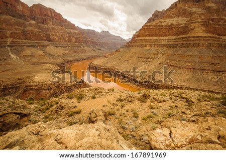 Grand Canyon Colorado river red big walls near las vegas
