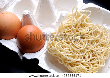 raw egg pasta noodles