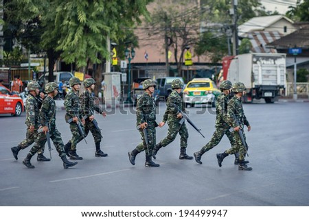 BANGKOK - MAY 23 2014: The military coup of Thailand and terminate the reunion of the two groups. Conflicting political