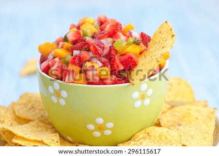 Fresh strawberry mango salsa with corn chips