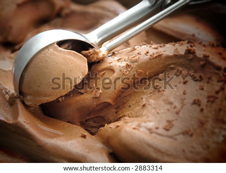 معلومات وفوائد عن الايس كريم Stock-photo-ice-cream-ball-2883314
