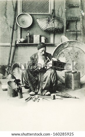 Istanbul-Turkey,Circa 1900\'S :Old Turkish Man Tinker. Tinker When Working .Circa 1900\'S.