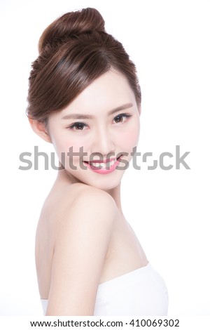 Beautiful Skin care woman Face smile to you isolated on white background. asian Beauty