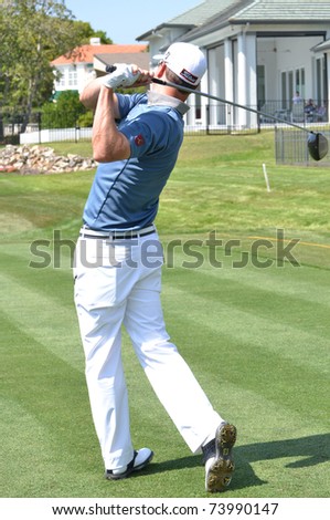 ORLANDO, FLORIDA - MARCH 23: Zach Johnson tees off at the Arnold Palmer Invitational Golf Tournament on March 23, 2011 in Orlando, Florida.