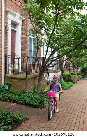 May 9, 2012 - Arlington, Virginia, USA - National Bike to School Day, Key School Escuela Key Elementary
