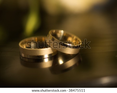 Two married rings on the desk
