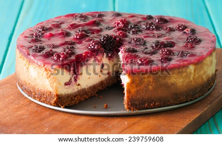 homemade blackberry cheesecake