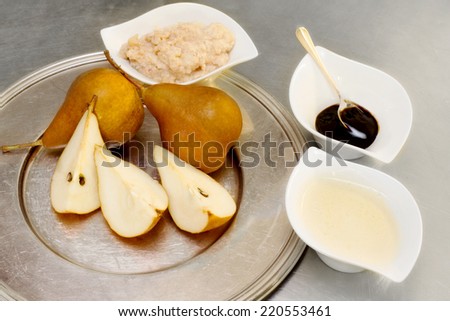 kaiser pear fruit and pear cream with cheese cream and balsamic vinegar