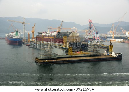LNG carrier ship designed for transporting natural gas anchoredLNG carrier ship designed for transporting natural gas anchored