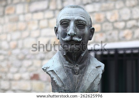 bust sculpture man europe