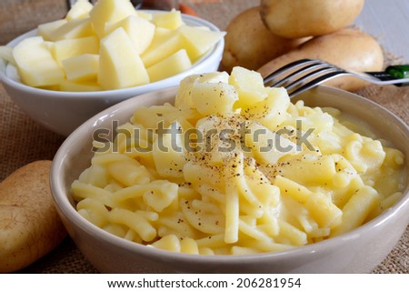typical neapolitan recipe mixed pasta and potatoes