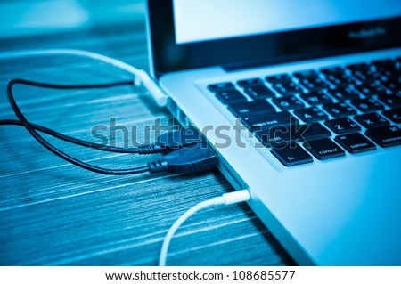 USB cable connection to the hi-end laptop computer