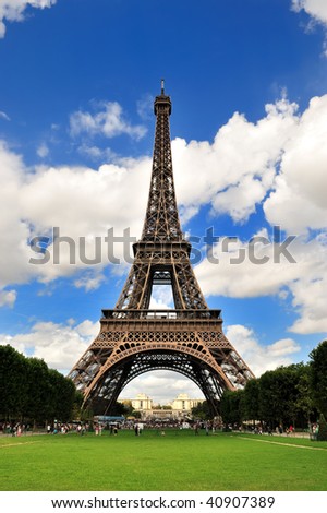 Beautiful Pictures  Eiffel Tower on Beautiful Photo Of The Eiffel Tower In Paris   40907389   Shutterstock