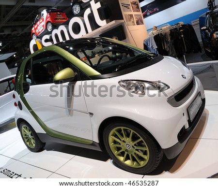 TORONTO - FEBRUARY 11: SMART Electric Drive at the 2010 Canadian International Auto Show on February 11, 2010 in Toronto