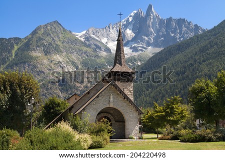 Chapel of Les Praz de Chamonix and the Drus in Haute-Savoie, France.