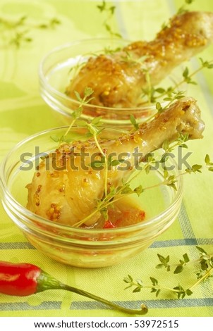 Chicken legs in honey-mustard sauce