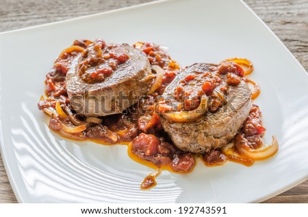 Angus Beef Steaks With Roasted Tomato Sauce