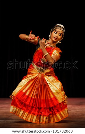 CHENNAI, INDIA - SEPTEMBER 28: Bharata Natyam dance performed by female exponent on September 28, 2009 in Chennai, India. Bharatanatyam is a classical Indian dance form originating in Tamil Nadu state