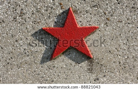 Stone red star