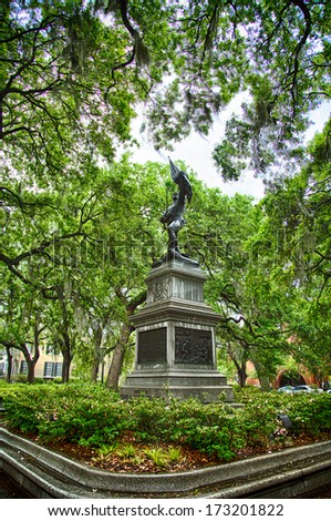 Statue of Revolutionary War hero Sgt. William Jasper in Savannah\'s Forsyth Park. Savannah, Georgia