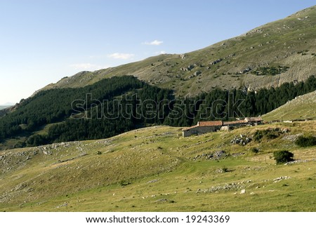 Gran Sasso d\'Italia, Road of Vasto (L\'Aquila, Abruzzi, Italy) - Mountain landscape at summer