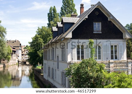 Strasbourg (Bas-Rhin, Alsace) - Old houses on the river, Petite France