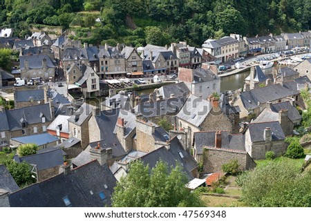 Dinan (Cotes-d\'Armor, Brittany, France) - Lower part of the city on the river