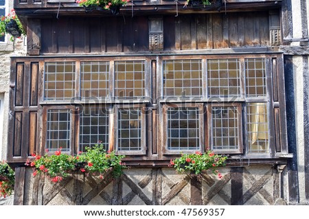 Dinan (Cotes-d\'Armor, Brittany, France) - Exterior of ancient half-timbered house