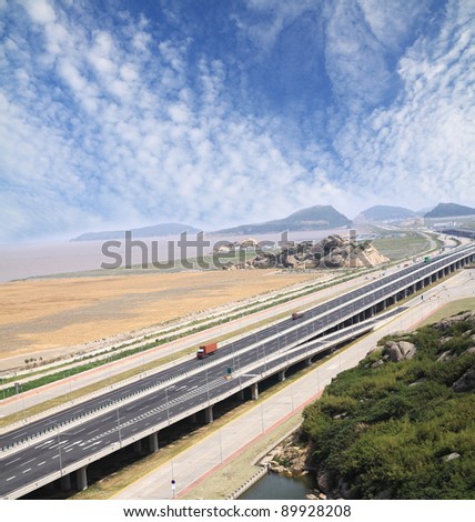 Spacious high speed road forwardly extending