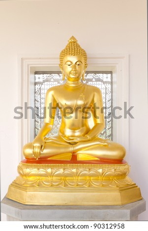 Golden buddhas image in thai temple
