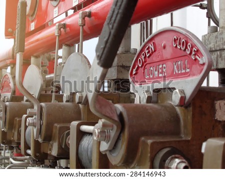 Oil field rig well control unit valve. For close BOP system.