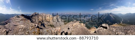 360 Degree View of East Rundle Summit, Canmore, Alberta, Canada