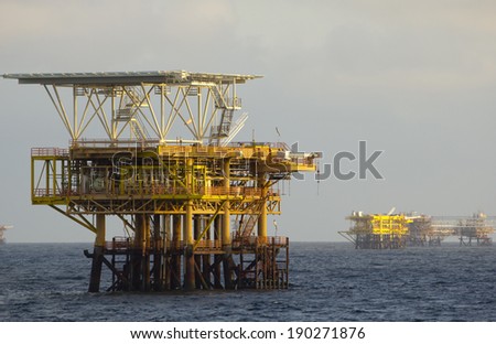 Oil rigs in the South China Sea
