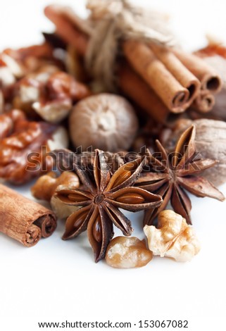 cookies ingredients,anise,walnuts,nutmeg and cinnamon sticks