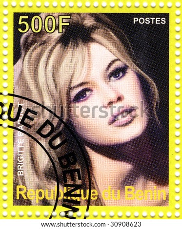 Timbre Brigitte Bardot Stock-photo-vintage-stamp-with-brigitte-bardot-30908623