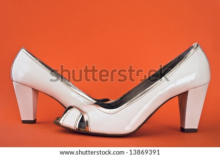 Patent leather shoes