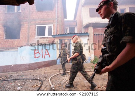 PRISTINA, KOSOVO, 01 JULY 1999 ---- British army paratroopers patrol Pristina, the capital of Kosovo, days after Yugoslav army troops were forced from the province by NATO airstrikes.