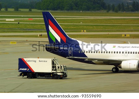 BUDAPEST, HUNGARY - MAY 22: A Hungarian Malev airlines plane arrives home at Budapest's Ferihegy international airport on May 22, 2002 in Budapest, Hungary