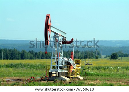 SOUTH CENTRAL RUSSIA - JULY 26: Pump jacks draw oil from fields owned and operated by TNK-BP\'s OAO Udmurtneft in south-central Russia on Tuesday, July 26, 2005.